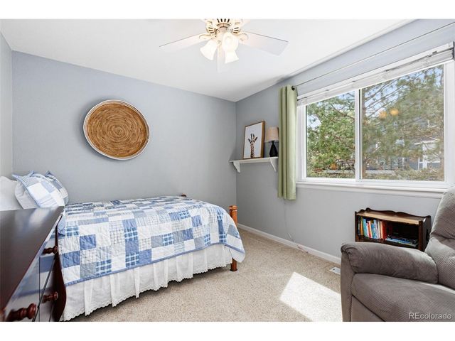 966 Highland Park Dr, Broomfield, CO 80020