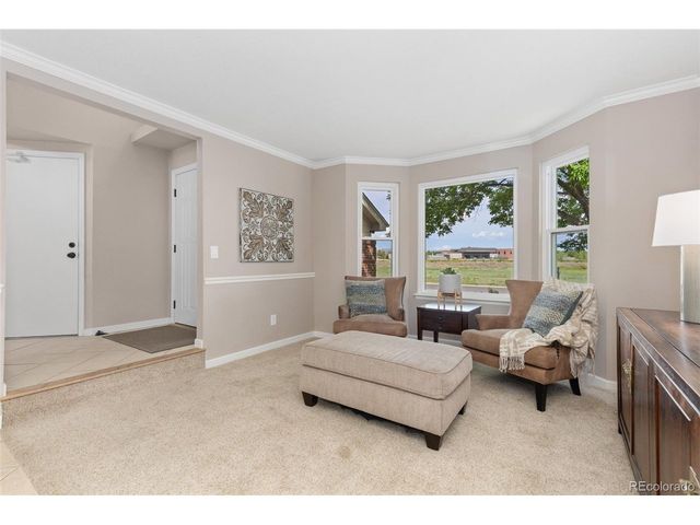 966 Highland Park Dr, Broomfield, CO 80020