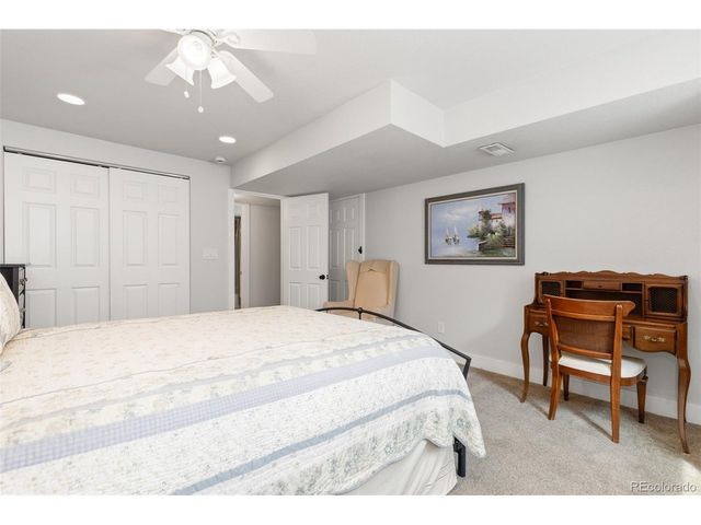 966 Highland Park Dr, Broomfield, CO 80020