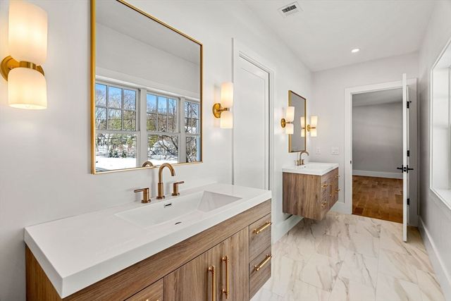 35 Bemis, Weston, MA 02493