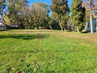 251 St Rt 7, Andover, OH 44003