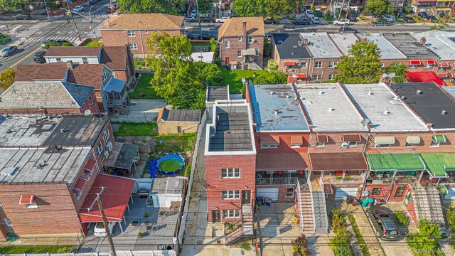 1011 E 221st Street, Bronx, NY 10469
