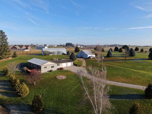 E2732 Brinkman Ridge ROAD, Chaseburg, WI 54621