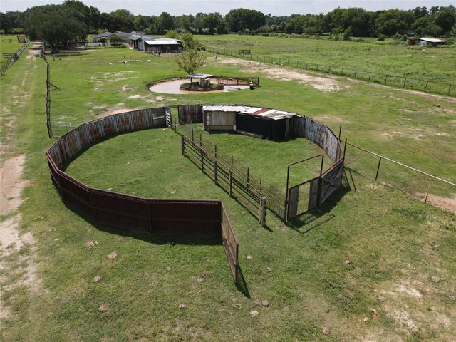 37110 Donigan Road, Brookshire, TX 77423