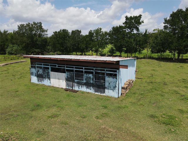 37110 Donigan Road, Brookshire, TX 77423