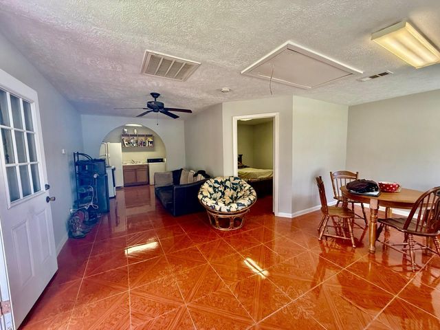 37110 Donigan Road, Brookshire, TX 77423