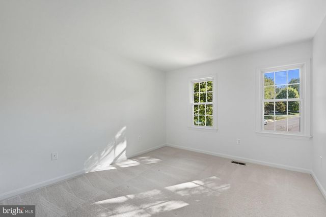 10196 RED SPRUCE RD, Fairfax, VA 22032