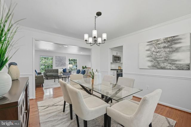 10196 RED SPRUCE RD, Fairfax, VA 22032