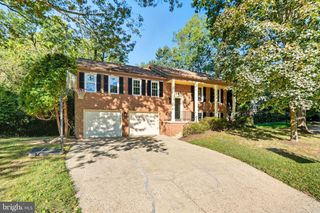 10196 RED SPRUCE RD, Fairfax, VA 22032