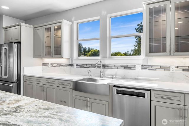 1505 Harbor View Court, Anacortes, WA 98221
