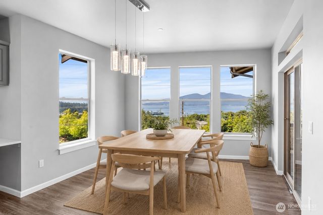 1505 Harbor View Court, Anacortes, WA 98221