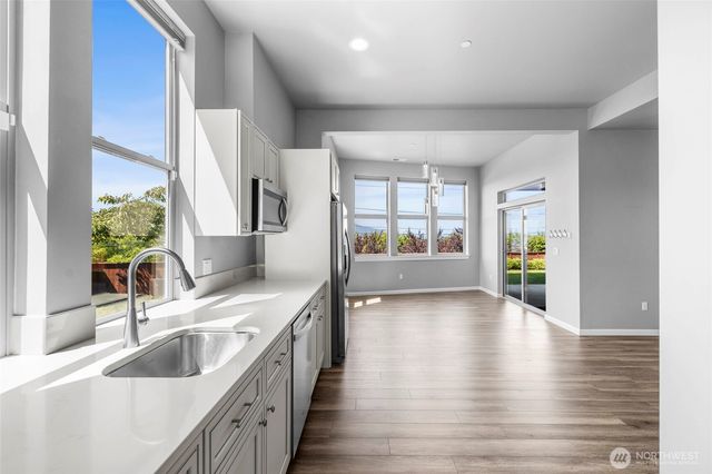 1505 Harbor View Court, Anacortes, WA 98221