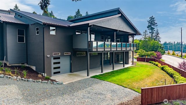 1505 Harbor View Court, Anacortes, WA 98221