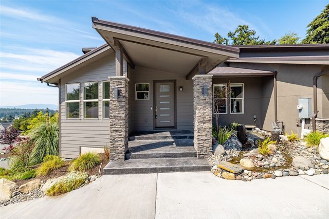 1505 Harbor View Court, Anacortes, WA 98221