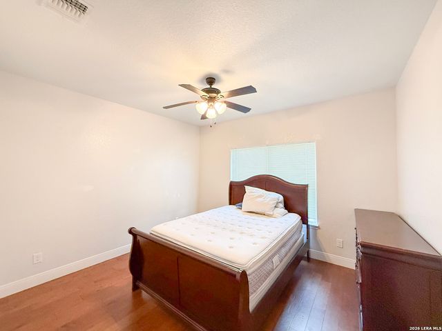 101 8th St, Natalia, TX 78059