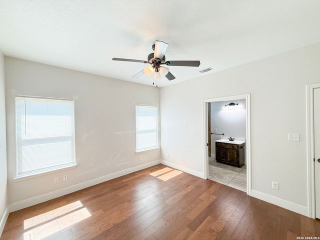 101 8th St, Natalia, TX 78059