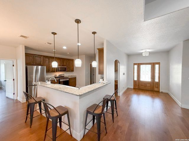 101 8th St, Natalia, TX 78059