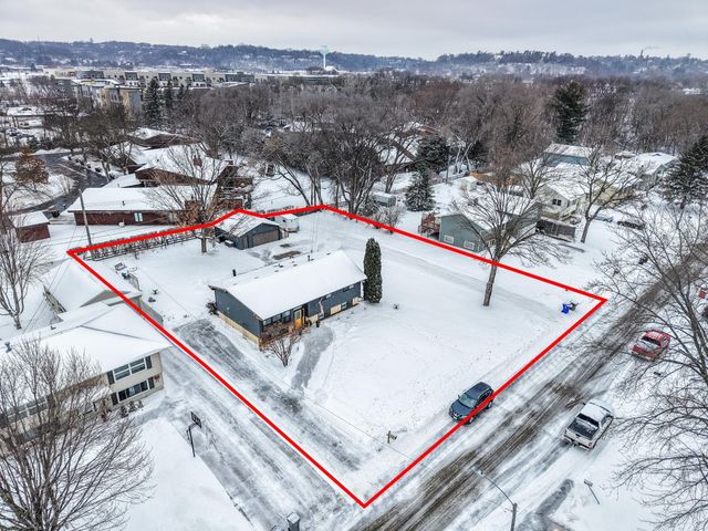 1503 6th Avenue SW, Rochester, MN 55902