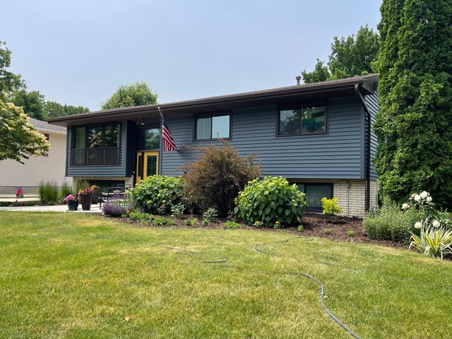 1503 6th Avenue SW, Rochester, MN 55902