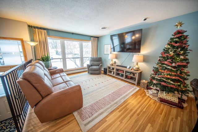 1503 6th Avenue SW, Rochester, MN 55902