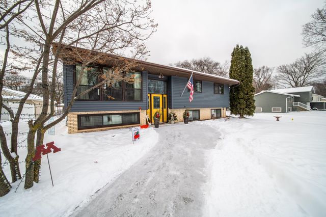 1503 6th Avenue SW, Rochester, MN 55902