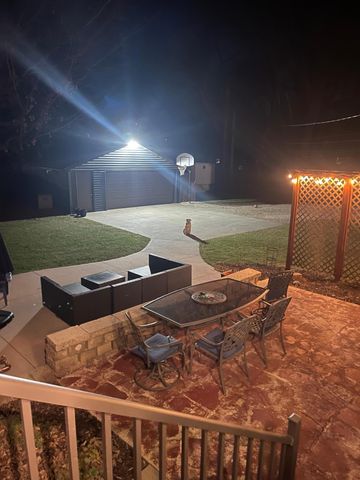 1503 6th Avenue SW, Rochester, MN 55902