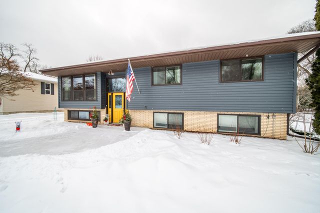 1503 6th Avenue SW, Rochester, MN 55902