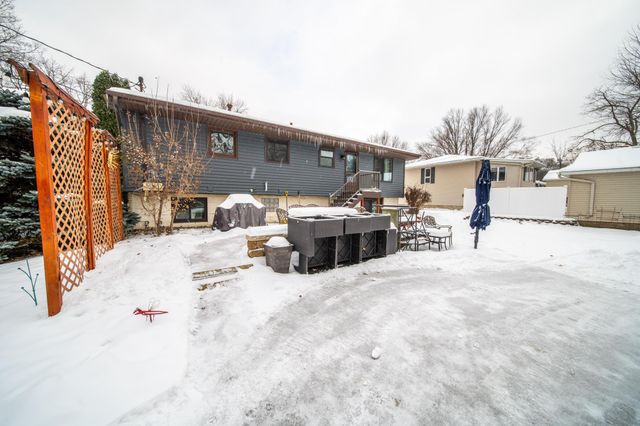 1503 6th Avenue SW, Rochester, MN 55902