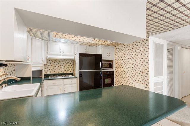 3552 Bounty Avenue, Las Vegas, NV 89121