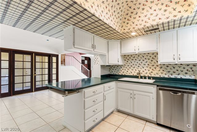 3552 Bounty Avenue, Las Vegas, NV 89121