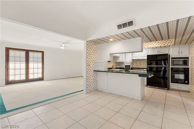 3552 Bounty Avenue, Las Vegas, NV 89121