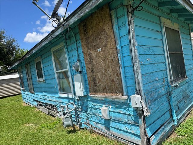 4211 Castor Street, Houston, TX 77022