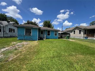 4211 Castor Street, Houston, TX 77022