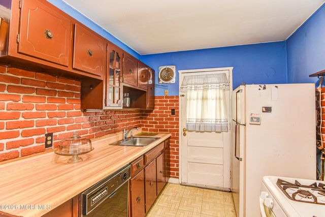 753 Lorraine Drive, Keyport, NJ 07735