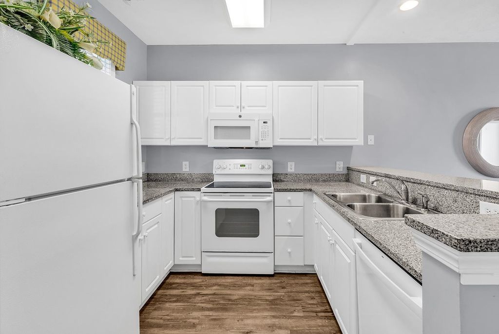 901 W Port Dr Unit 1602, North Myrtle Beach, SC 29582 — photo 4