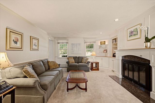 138 Forbes Rd, Westwood, MA 02090