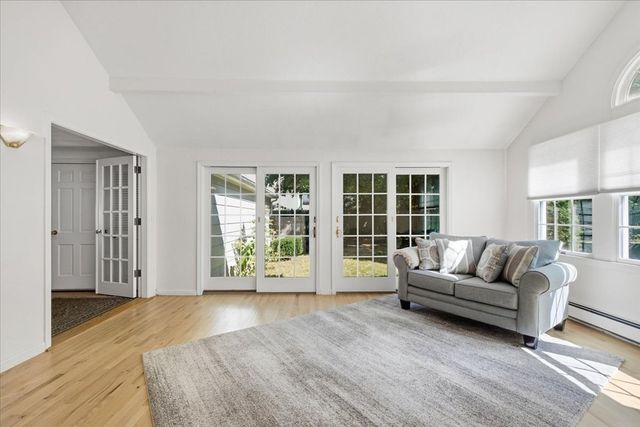 138 Forbes Rd, Westwood, MA 02090