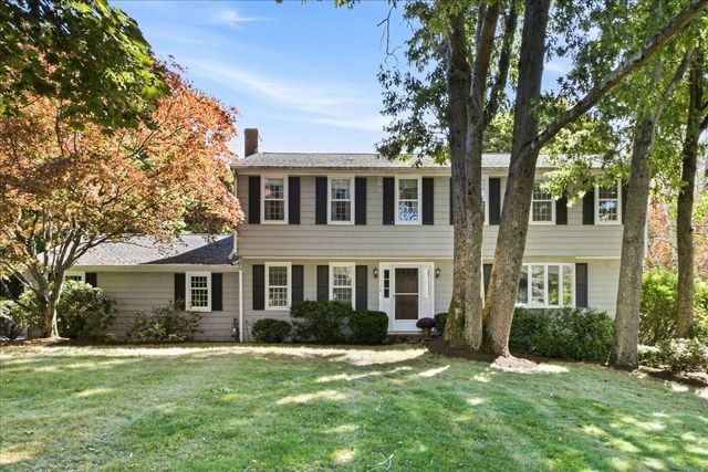 138 Forbes Rd, Westwood, MA 02090