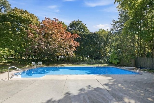 138 Forbes Rd, Westwood, MA 02090