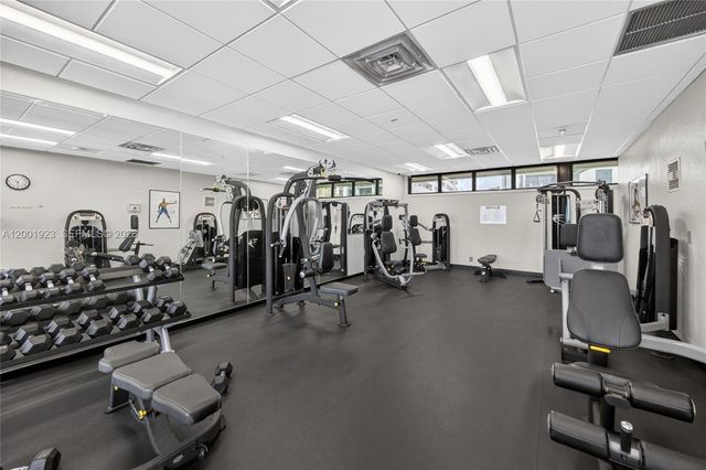 1905 N Ocean Blvd 4F, Fort Lauderdale, FL 33305