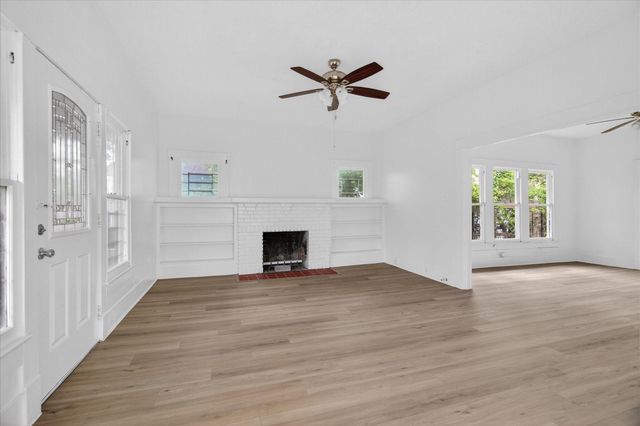 1607 Holman Street, Houston, TX 77004