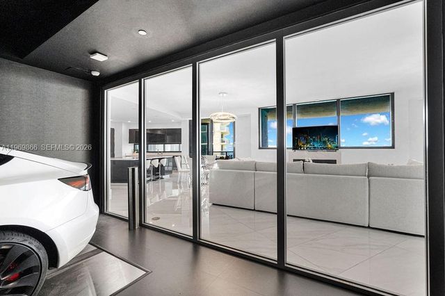 18555 Collins Ave 2605, Sunny Isles Beach, FL 33160