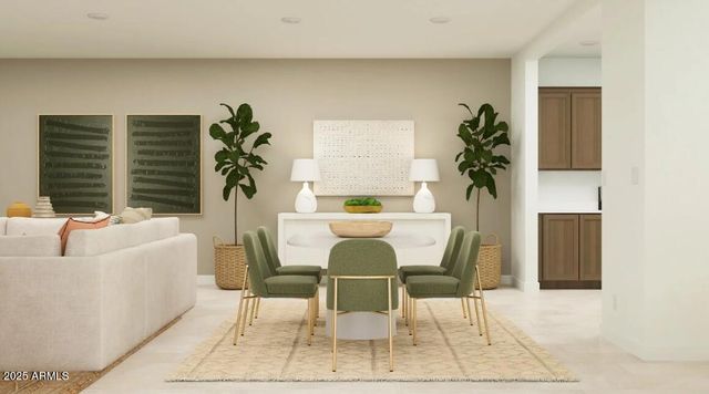 9821 W CATALINA Drive, Phoenix, AZ 85037