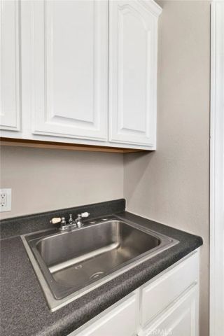 11331 Pasco Rd, Apple Valley, CA 92308