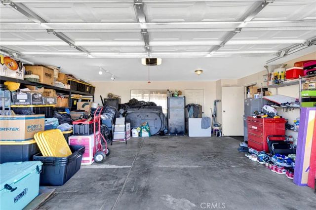 11331 Pasco Rd, Apple Valley, CA 92308