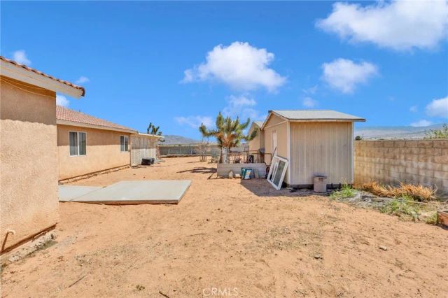 11331 Pasco Rd, Apple Valley, CA 92308