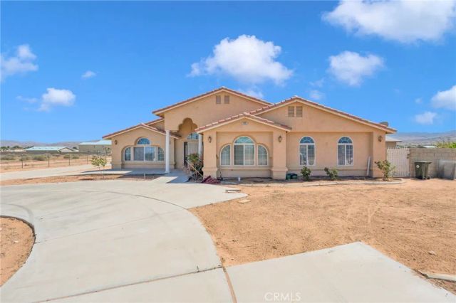 11331 Pasco Rd, Apple Valley, CA 92308