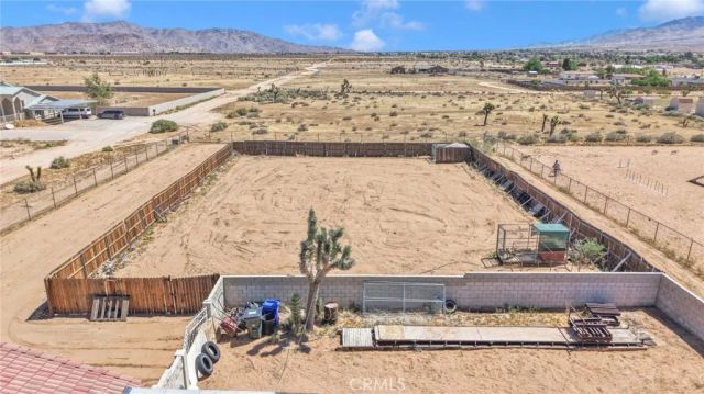 11331 Pasco Rd, Apple Valley, CA 92308