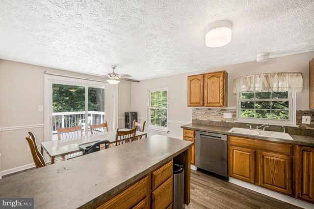 2300 VALLEY OAK CT, Waldorf, MD 20601