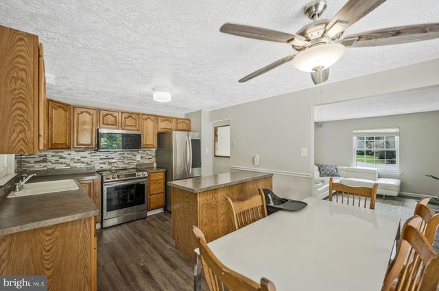 2300 VALLEY OAK CT, Waldorf, MD 20601